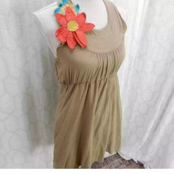 Judith March tan sundress with red flower - Picture 2 of 5